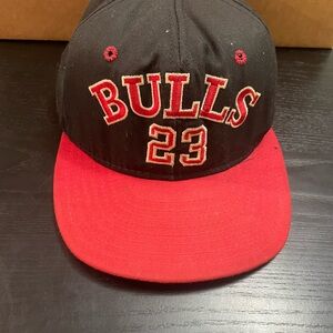 Chicago Bulls Snapback Hat Vintage 90s Made In USA Jordan 23 Script Starter